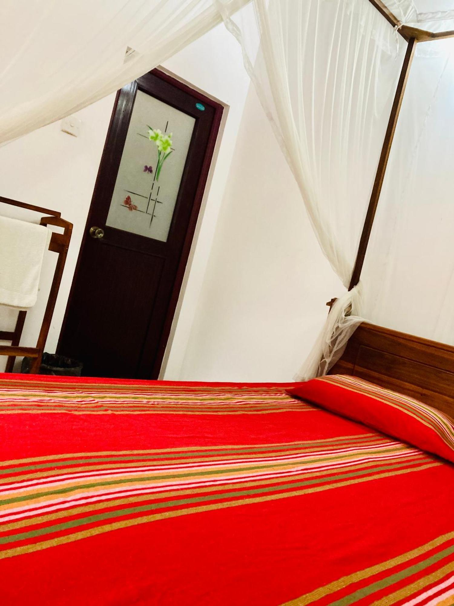 Ameena Homestay Tangalle Exterior foto