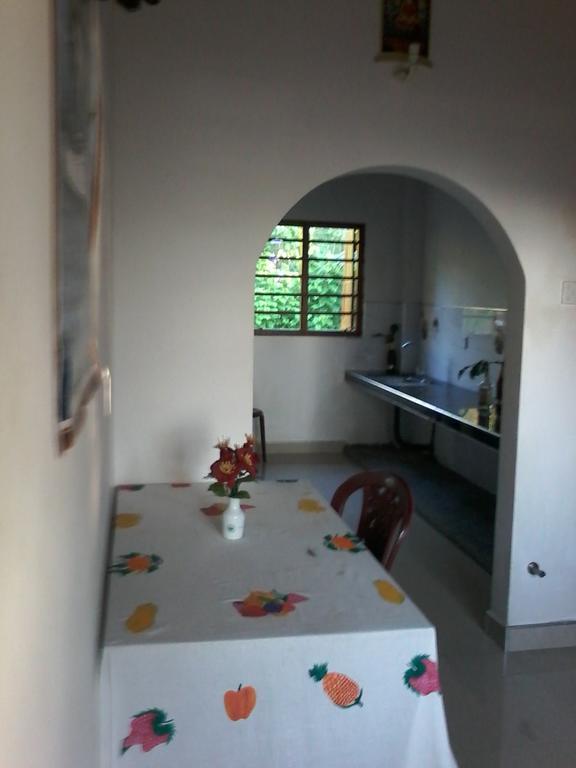 Ameena Homestay Tangalle Exterior foto